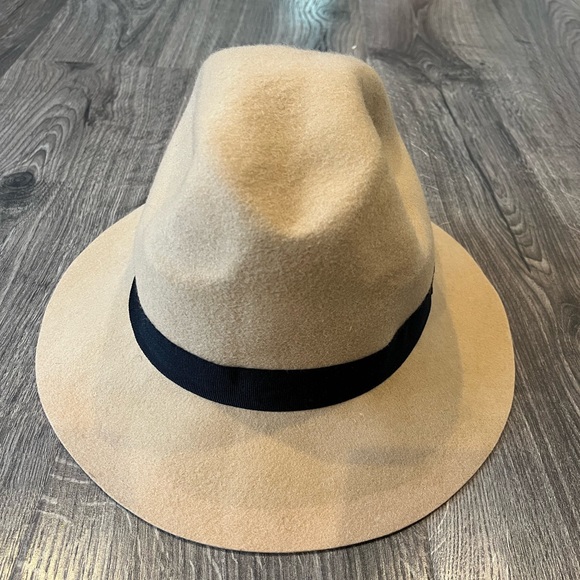 Tan Floppy Hat - Picture 2 of 2